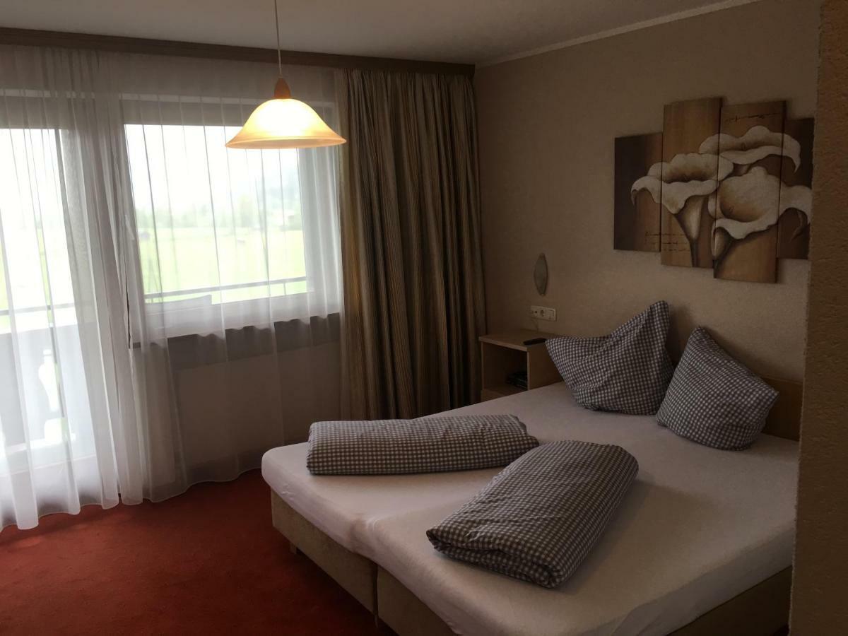 הרוואלד Hotel Feneberg מראה חיצוני תמונה